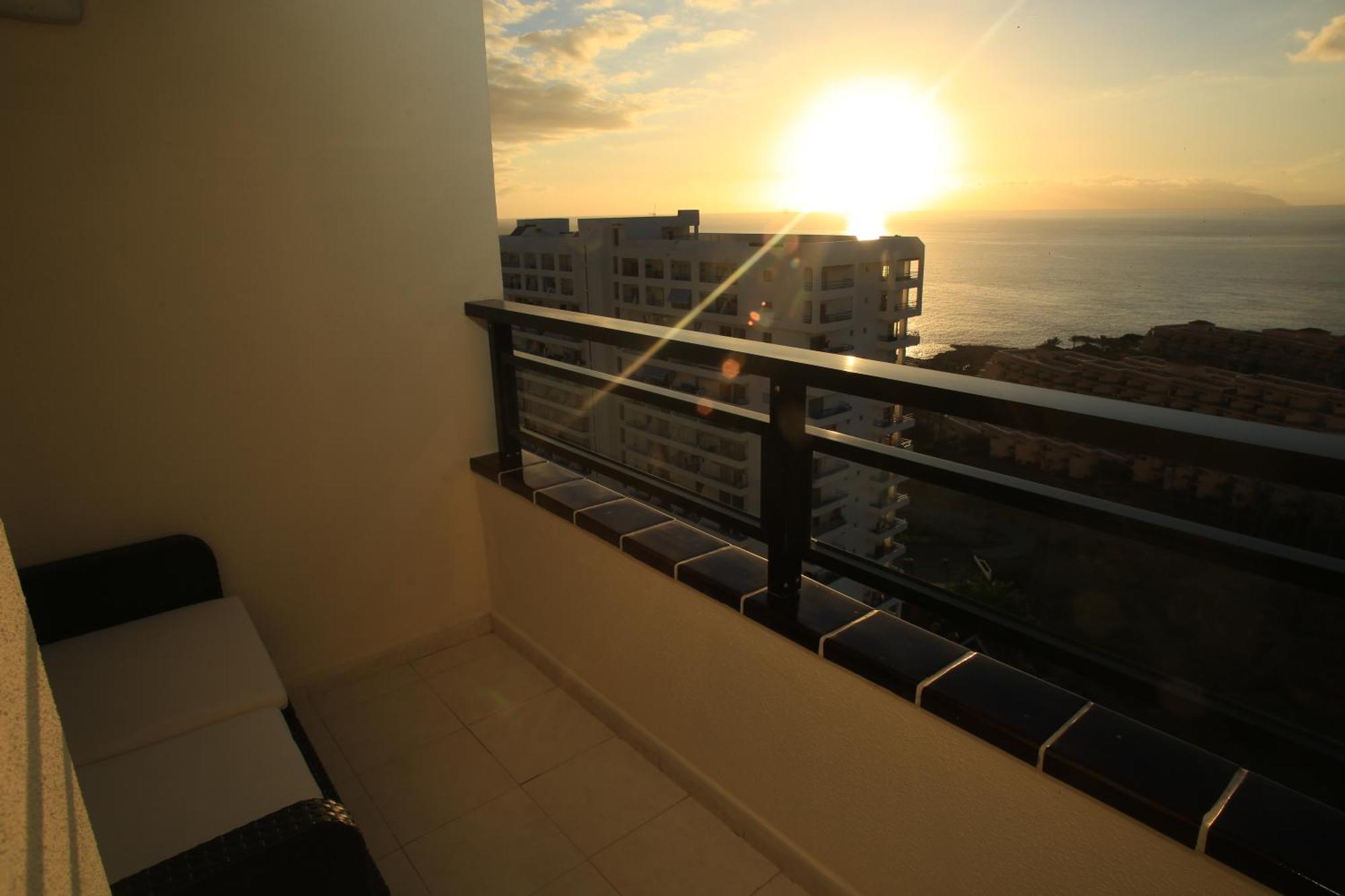 Sunset Paradise Costa Adeje (Tenerife)